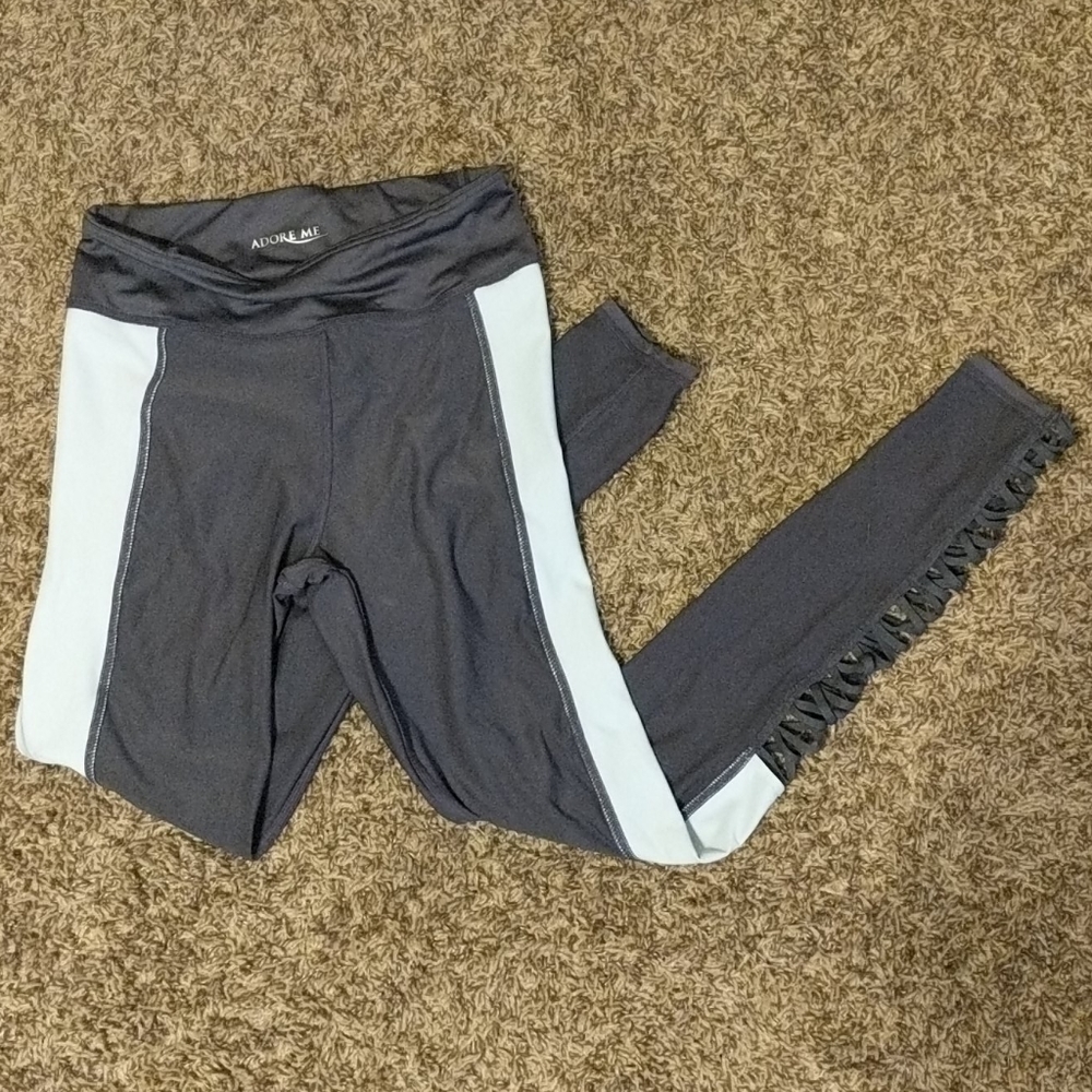 Adore Me leggings